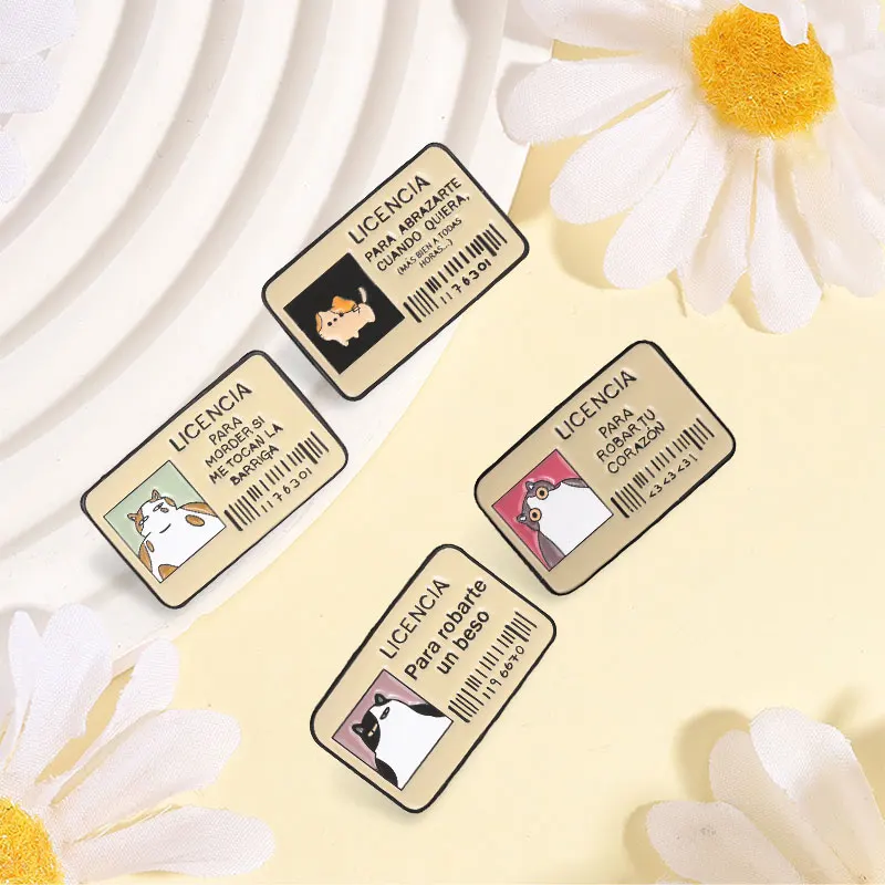 Spanish Cat License Enamel Pin Cute Cartoon Cat & Spanish LICENCIA Para Robarte Un Beso Metal Brooch Bag Lapel Badge Jewelry Pin