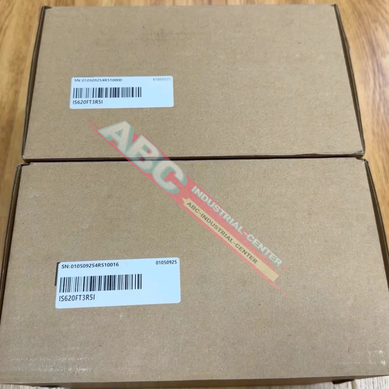 IS620NS2R8I IS620NS2R8I-ES محرك سيرفو جديد وأصلي