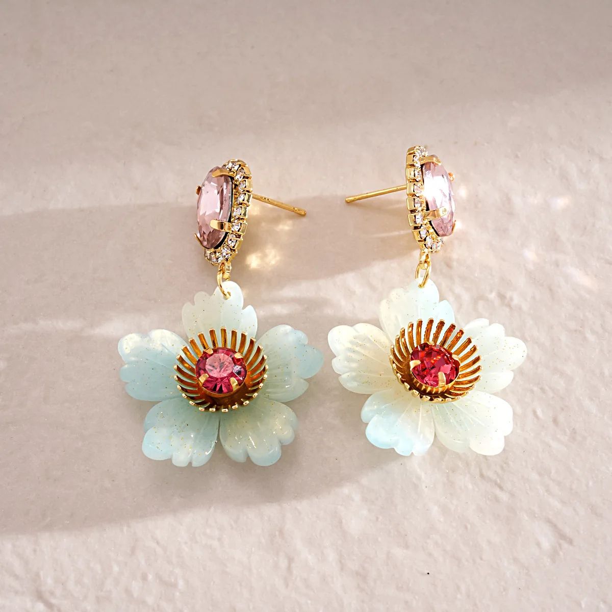 Sweet Flower Drop Earrings for Women Shiny Rhinestone Dangle Earrings Summer Fashion Beach Ear Jewelry Accessories Gifts