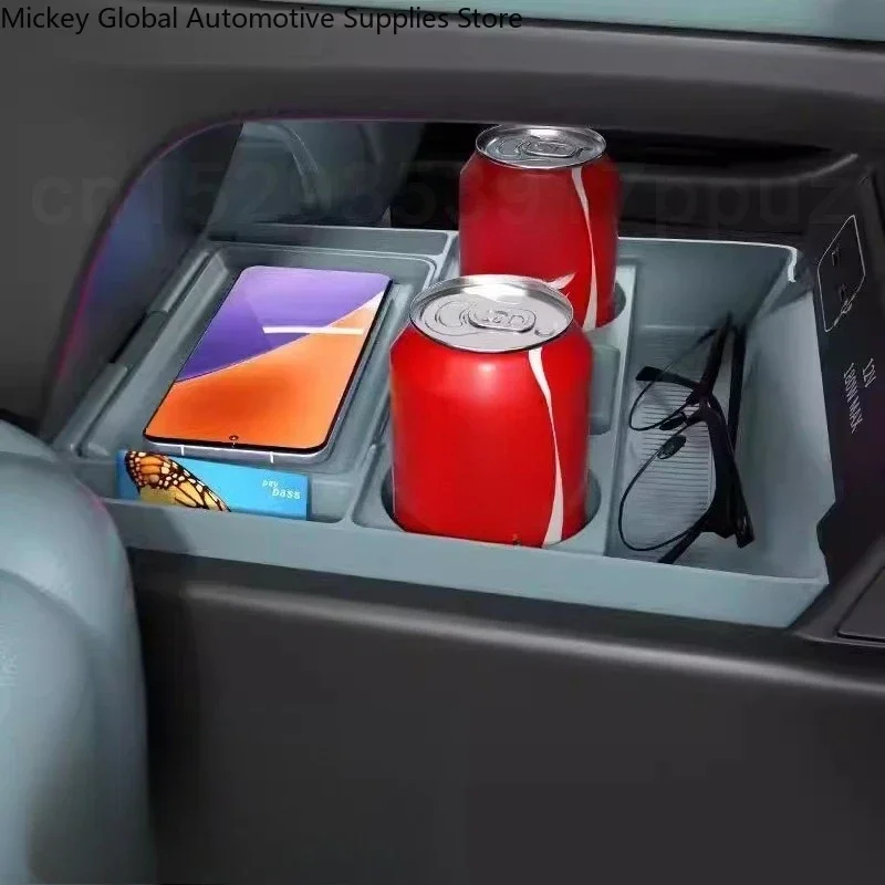 For Xpeng G6 2026 Center Console Silicone Storage Box Car Central Lower Layer Tray Divider Organizer Car Interior Storage
