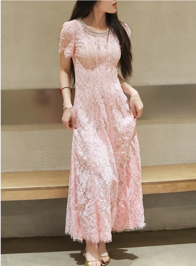 

2025 women's new pink dress lace hollow diamond round neck short sleeve midi robe