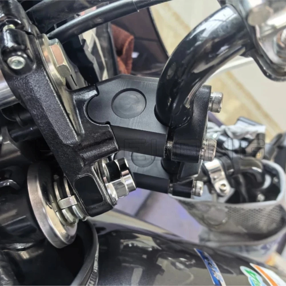 FOR Yamaha YBR150 / YBR150Z YS150 / FZ150 Fazer YBR250/YS250 Motorcycle Accessories CNC Handlebar Risers Clamp Height up Adapter