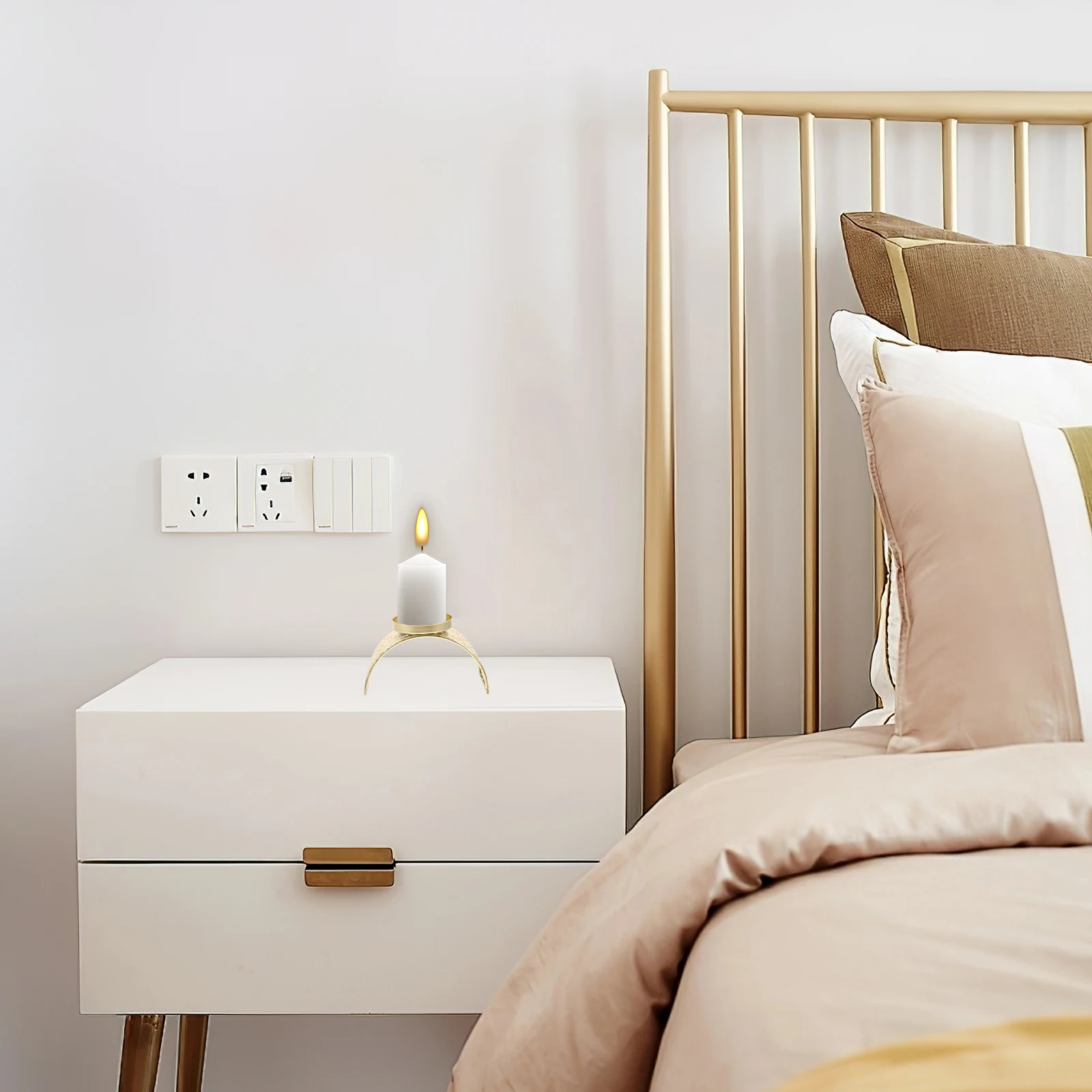 

2Pcs Unique Iron Tealight Holder Hollow Desktop Decor Rustic Stand Wedding Centerpiece Tapered Holders