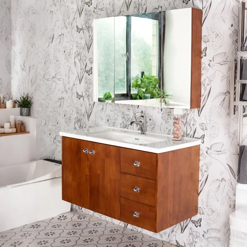 

Комбинированный шкаф для ванной из дуба, с керамической раковиной, окрашенной под тик, и умывальником.