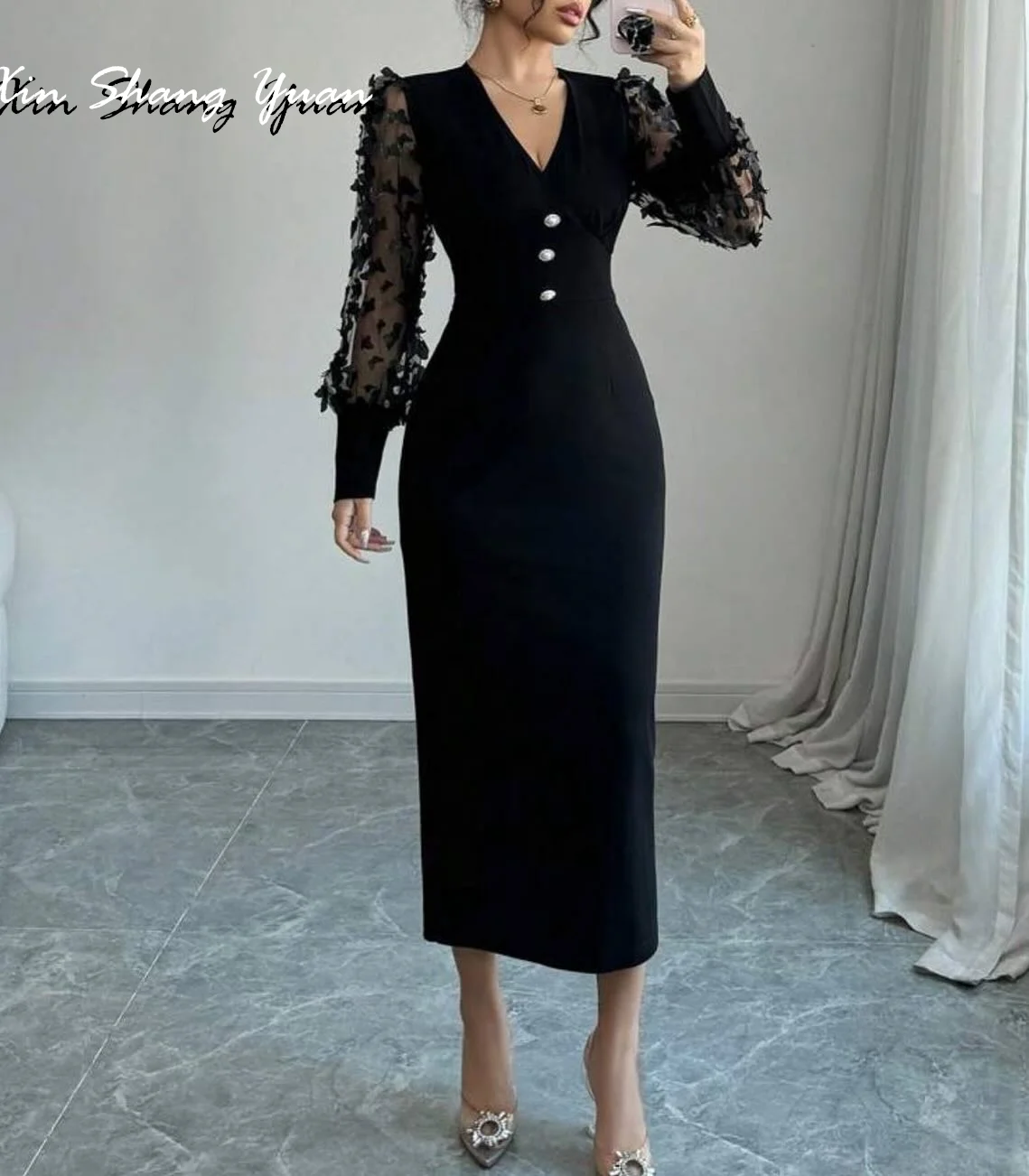 Customized Evening Dress Exquisite Jersey V-Neck Long Sleeves Celebrity Gowns Simple Straight Buttons Lace Party Dresses