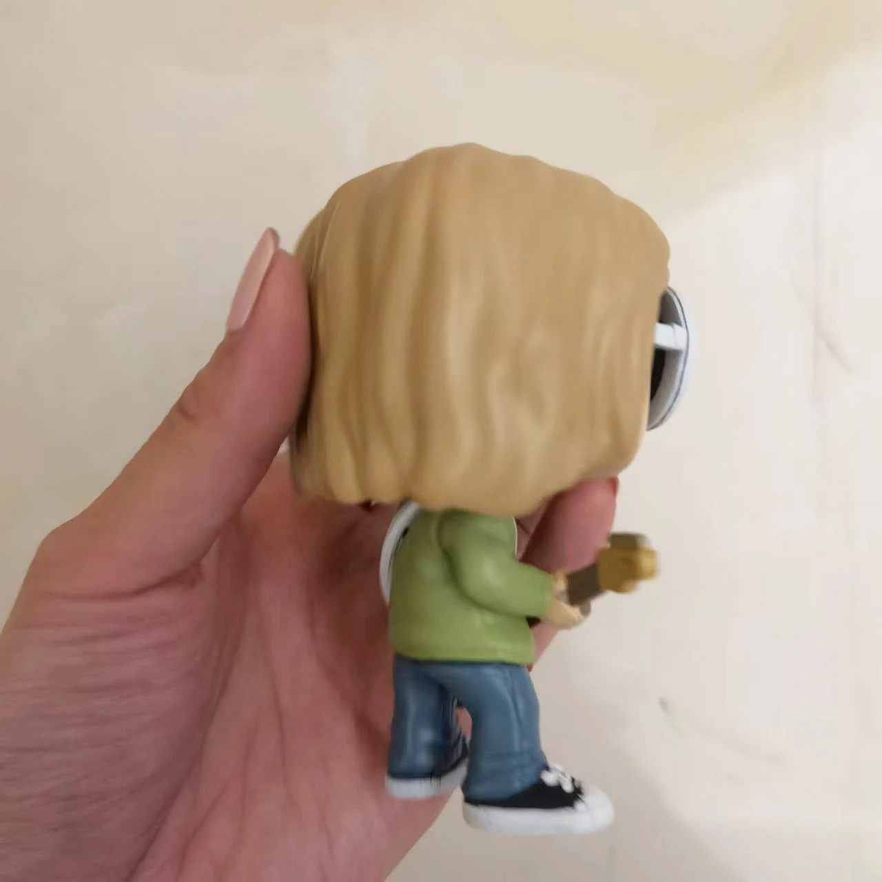 Anime Kurt Cobain Vinyl Model  Figure 10cm