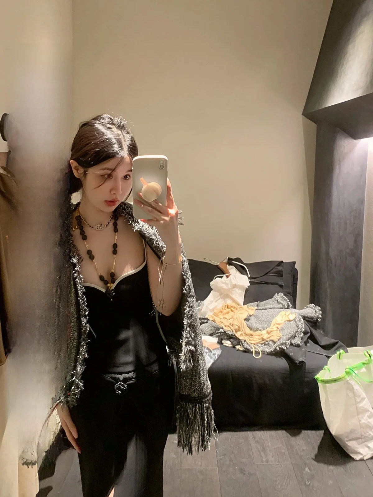 

IUIU ONLINE ort oulder Padded Women's Jaet with Fringe Ele Sle Polyester Material Long Sve round Ne Top