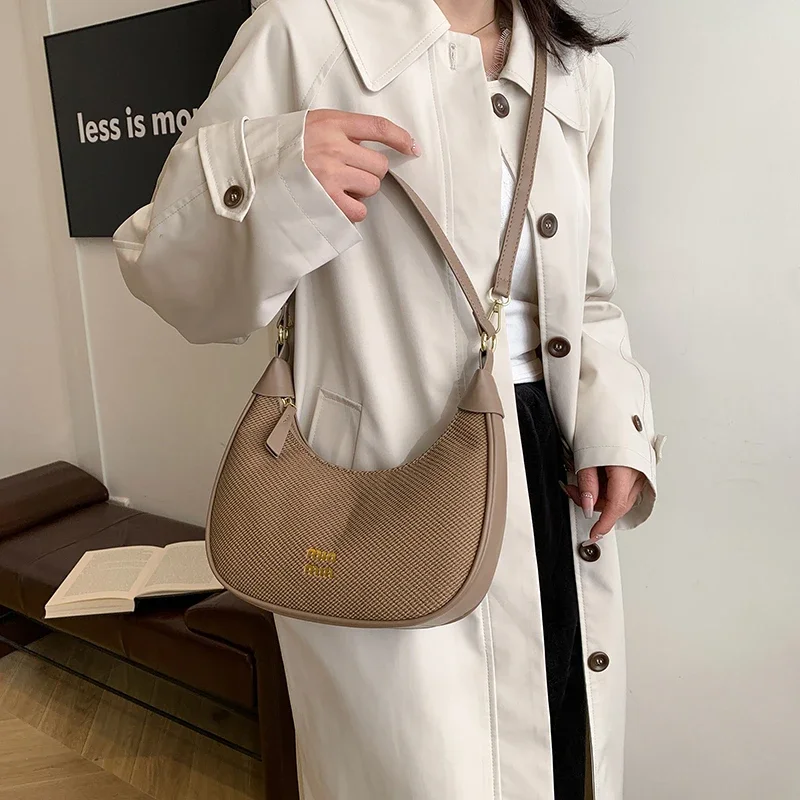 

Stylish High-End Textured Leather Handbag Women's Minimalist Crossbody Purse Large Capacity Luxury Shopping Bag