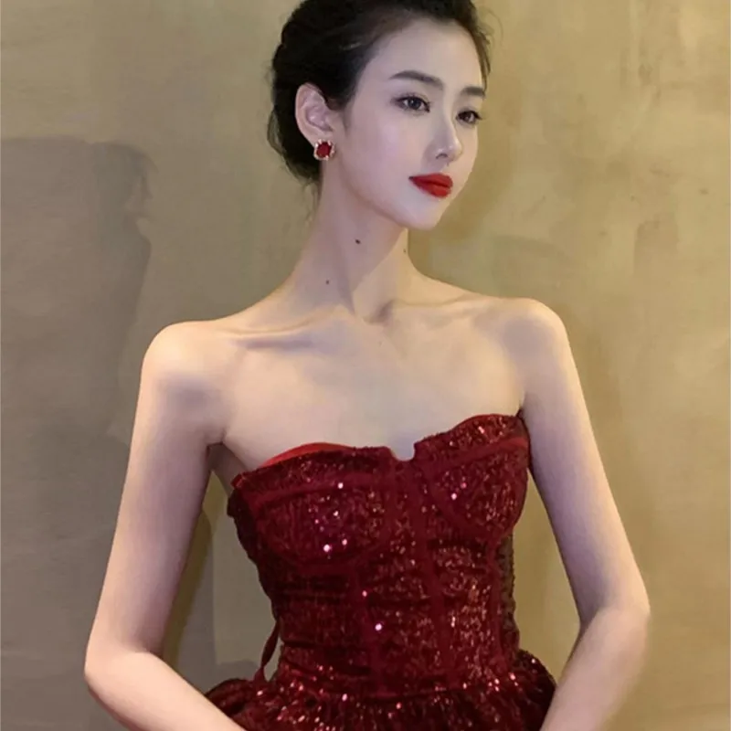 

Red birthday light luxury small temperament coming-of-age ceremony gown chest dress