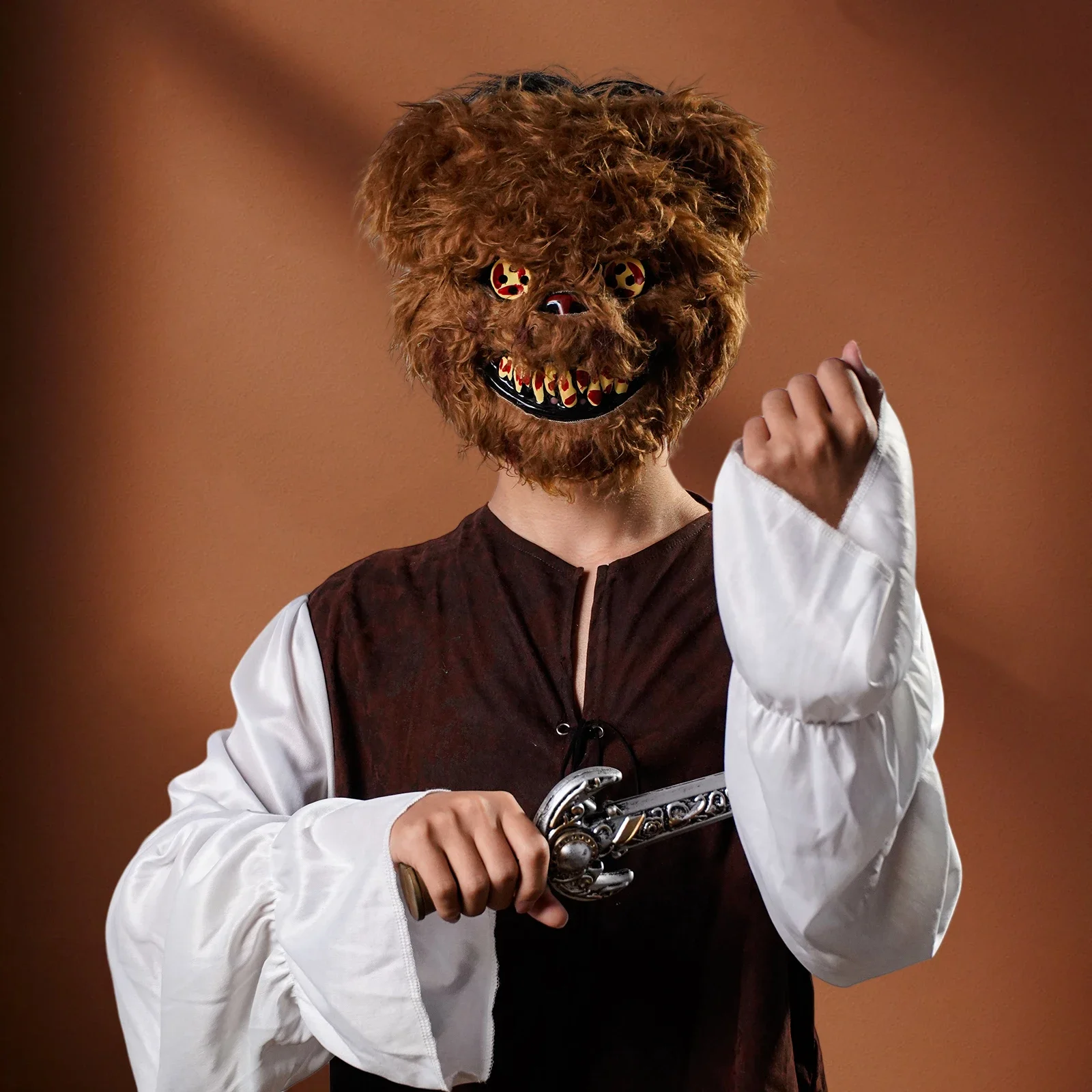 

2025halloween Masques d'animaux pour jeu de rôle, masques en peluche de lapin sanglant, masques effrayants pour la décoration