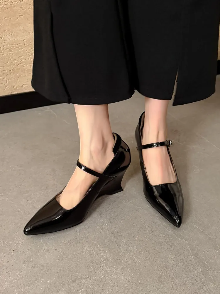 Elegant Office Ladies Pointed Toe Genuine Leather Wedges Pumps Belt Buckle Solid Color Designer Fashion Women High Heel Shoes