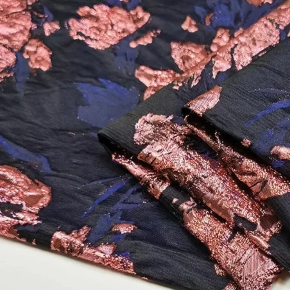 Jacquard Brocade Fabric Noble Gold Wire Material Windbreaker Dress Performance Clothing Custom Cloth Sew Fabrics by the Meter