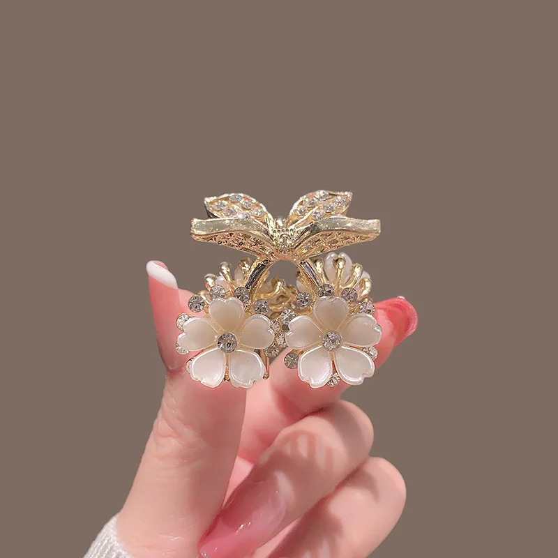 Super Fairy Sakura Cherry Clip di piccole dimensioni ragazza frangia Clip laterale Clip superiore accessori per capelli tornante alla moda