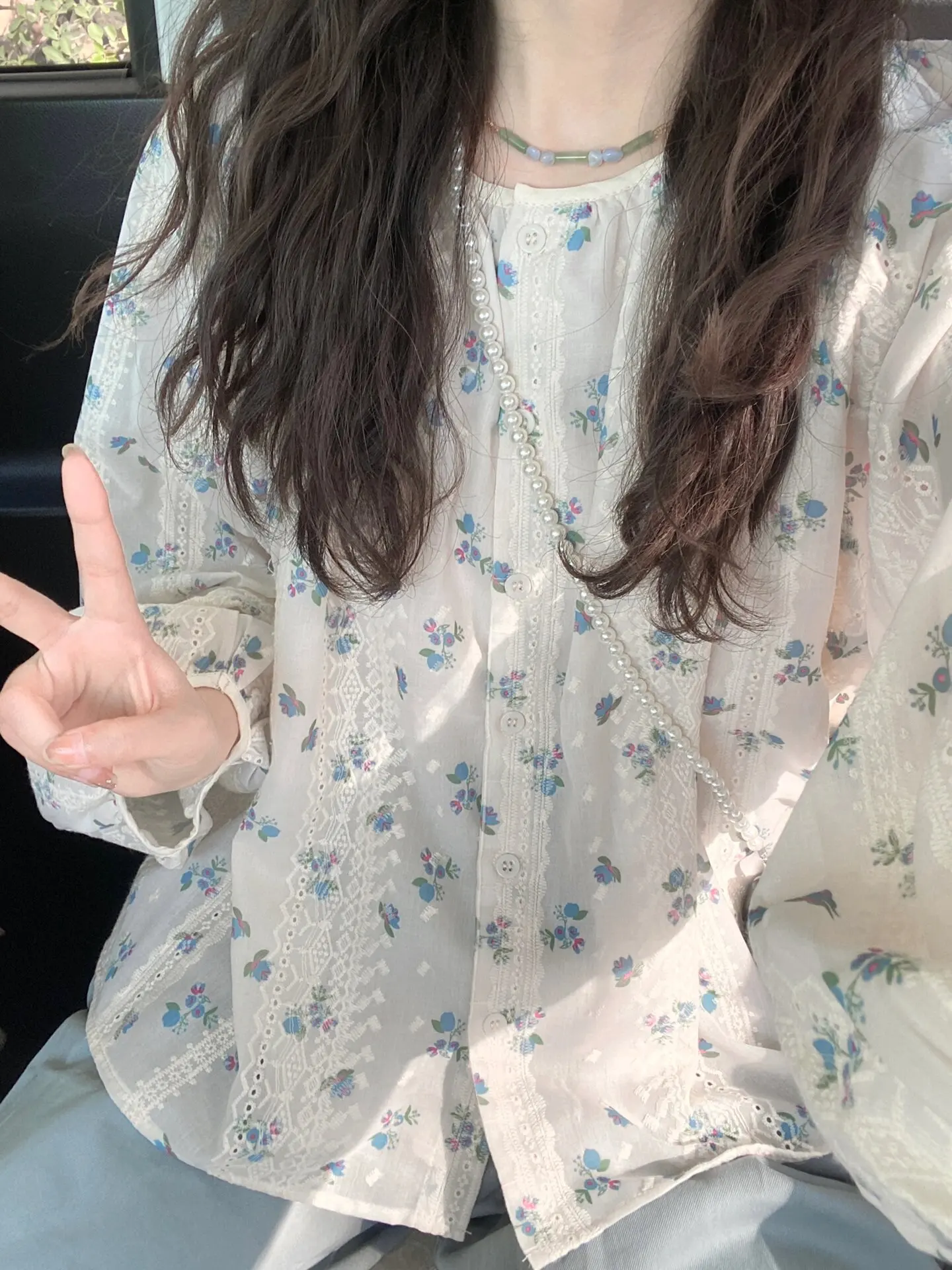 เสื้อผู้หญิงดอกไม้พัฟแขนชีฟองลูกไม้เย็บปักถักร้อย O-คอสไตล์ฝรั่งเศสฤดูใบไม้ผลิฤดูร้อนหลวมหวาน Girlish Tender INS