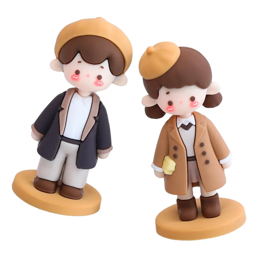 

2Pcs Soft Vinyl Couple Figures Cute Desk Accessories Small Ornament Office Car Dashboard Decor Bookshelf Decorations