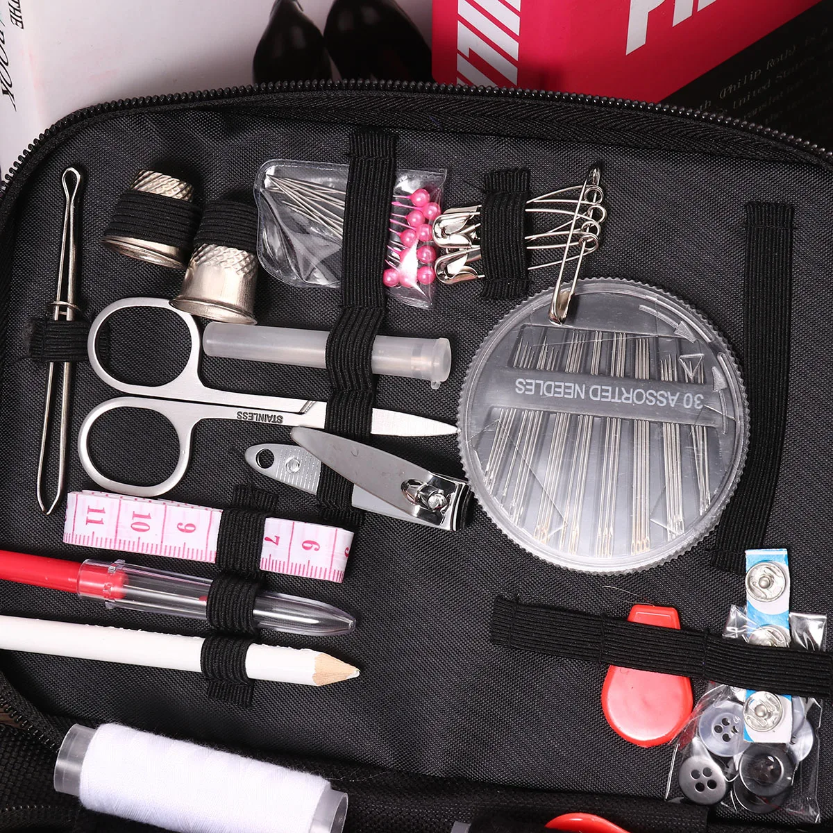 

Sewing Kit Scissors Thread Needles Tape Measure for Travel Organized Bungee Band Repair Tools Thread and Needle Sewing Kit