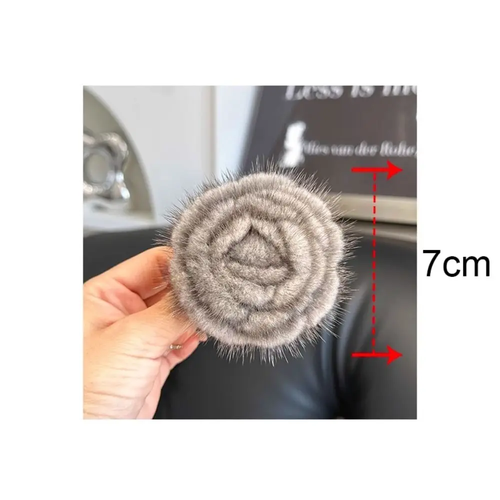 Women\'s Real Mink Fur Flower Brooch Women\'s Simple Fashion High-end Sweater Pin Accessories Clothes Scarf Decorative Accessories