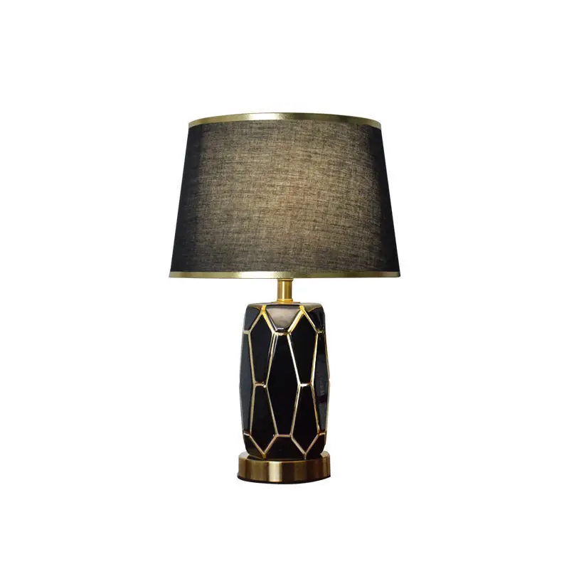

Ceramic table lamp American simple modern light luxury living room European home Chinese warm and romantic bedroom bedside table