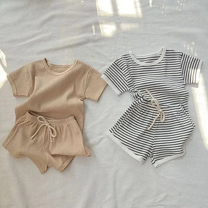 Comfortable Baby Clothes Set  Boys Simplicity Stripe Round Neck T-shirt +  Striped Shorts  breathable casual girl short sleeved