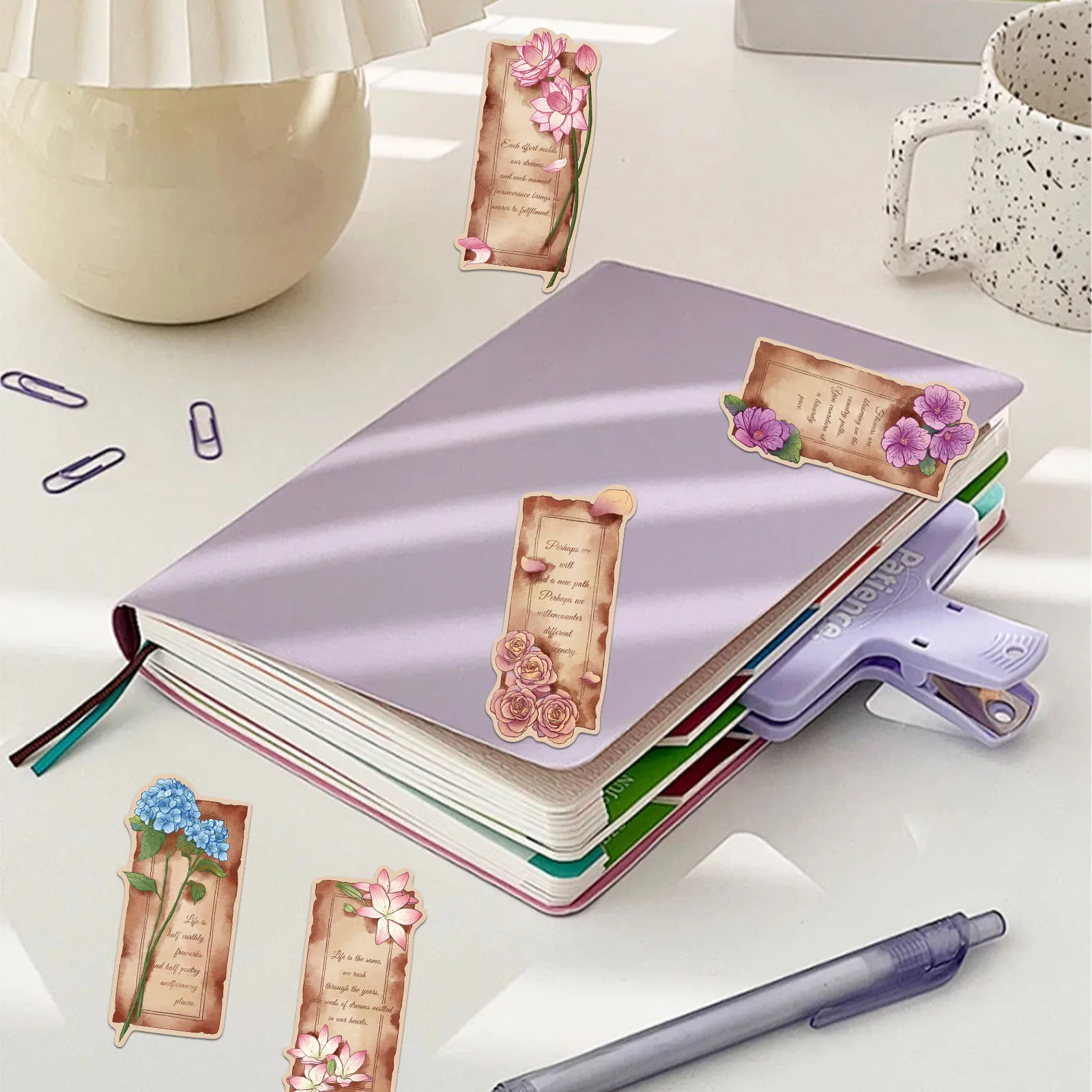 30PCS Retro Flower Core Bookmark Student Book Decoration Reading Label Card Creative Gift