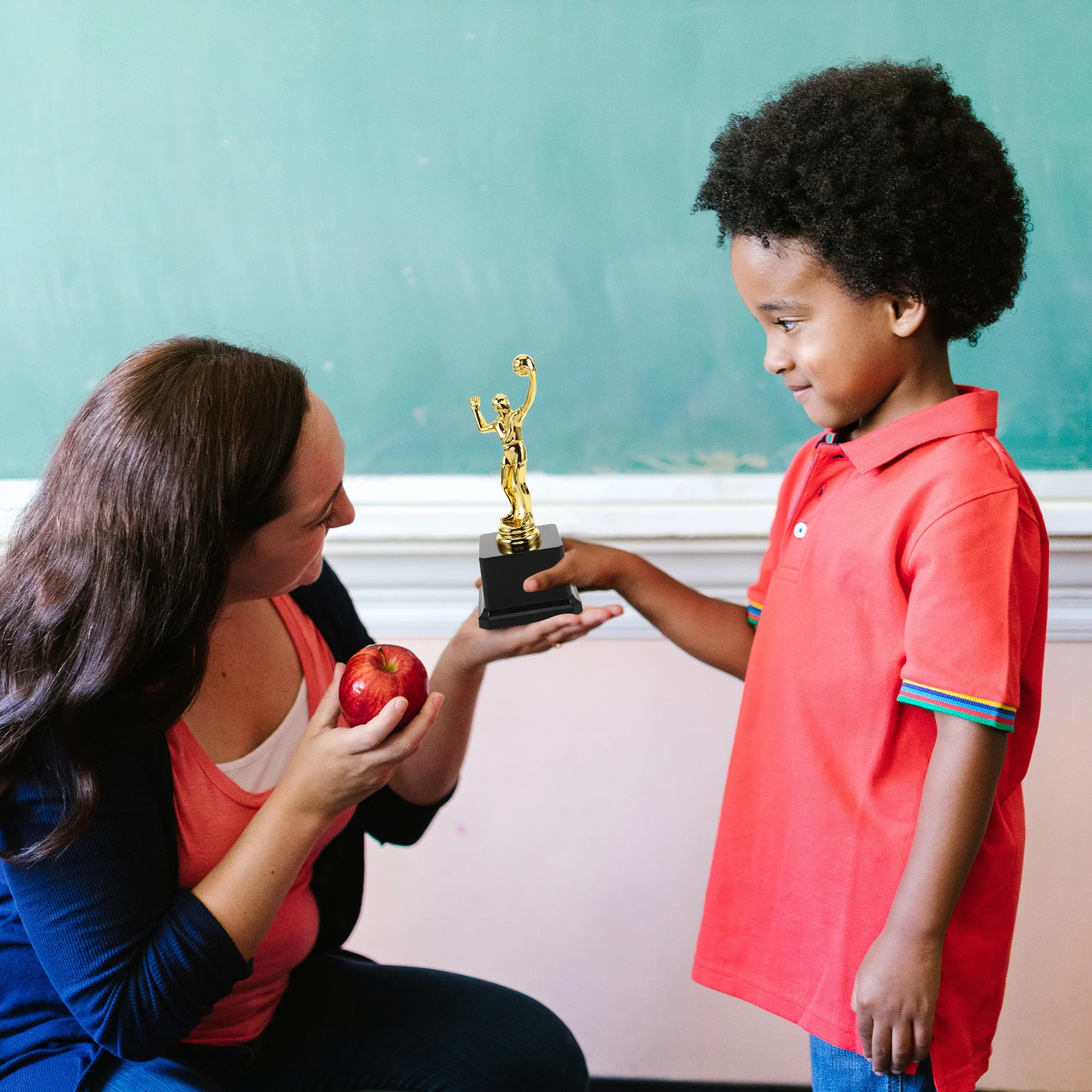 

Mini Trophy Cups For Sports Competition Awards Small Golden Plastic Trophies Party Favors Winner Prize