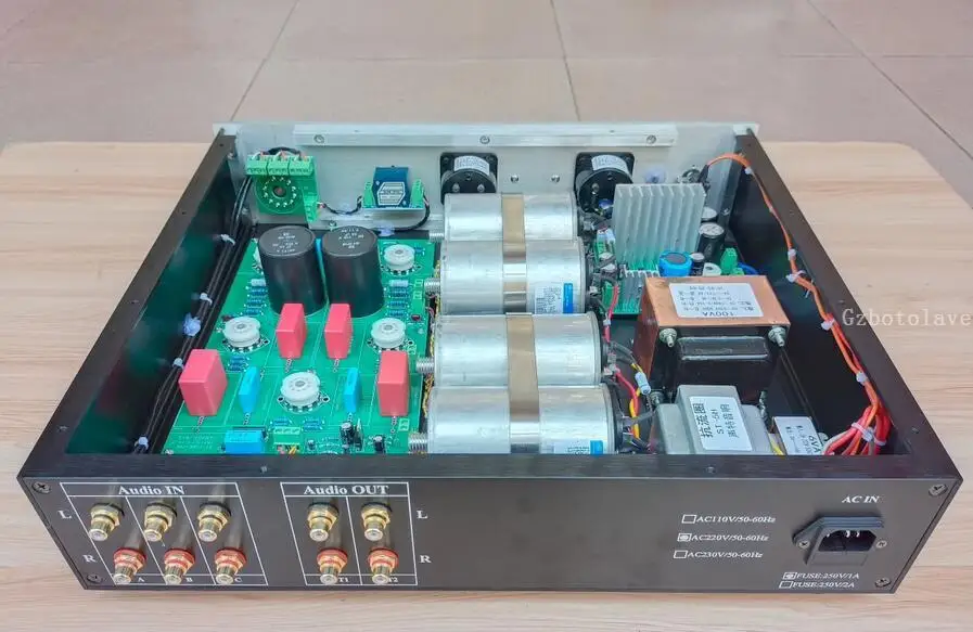تجميعها الرجوع إلى CAT-SL1 HIFI أنبوب preamplifier VU متر التوازن أنبوب preamp 6Z4(6X4)* 2 ECC82 * 2 ، ECC83 * 2