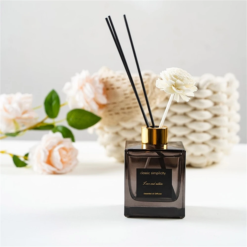 

200ml Reed Diffuser Refill 4 Scents Home Hotel Restroom Fragrance Oil Room Perfume Aroma Essential Oil for Living Room Office