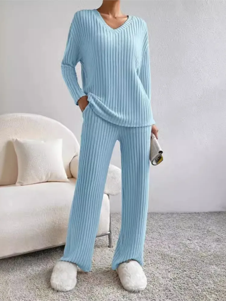 Autumn New Women\'s Fashion Casual Straight Leg Pants With Loose V-neck And Pit Stripe Knitted Long Sleeved Pants Two-piece Set