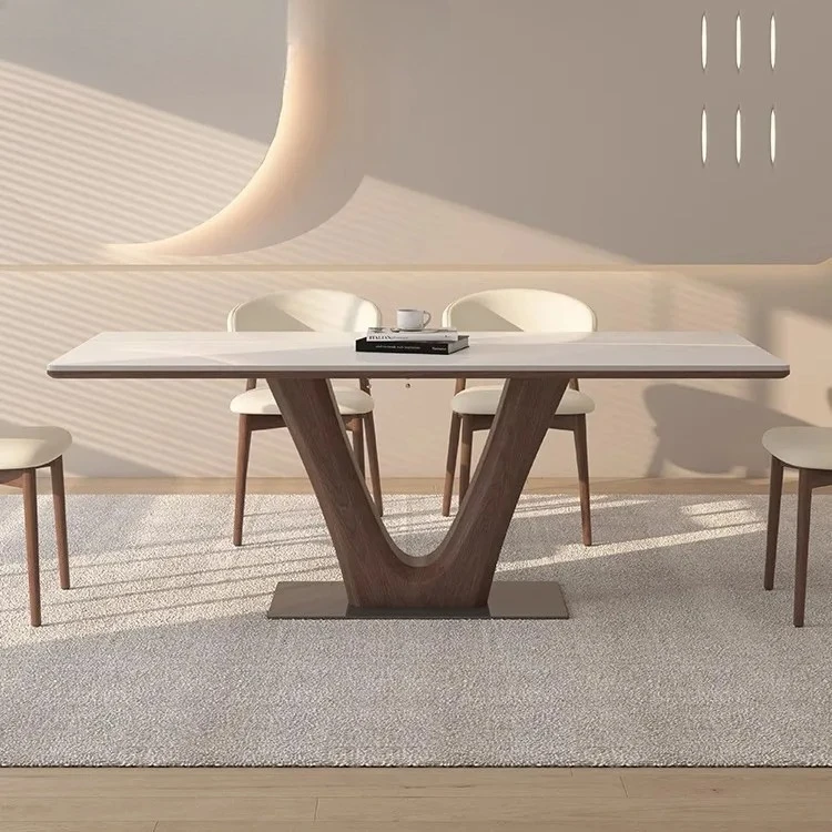 

Small family apartment Italian minimalist light luxury medieval style full support base plate for eating