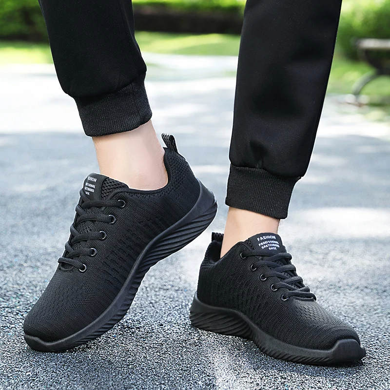 

Daily men's outdoor casual sports shoes are simple and atmospheric, new fashionable men's running shoes are light and breathable
