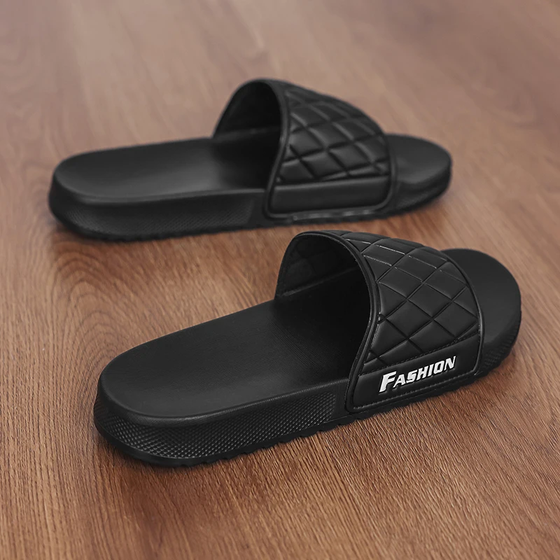 

MAEDEF Mens Slippers Summer Comfort Non Slip Bathroom Sandals for Men Couple Thick Sole Soft Sole Beach Slippers for Big Size