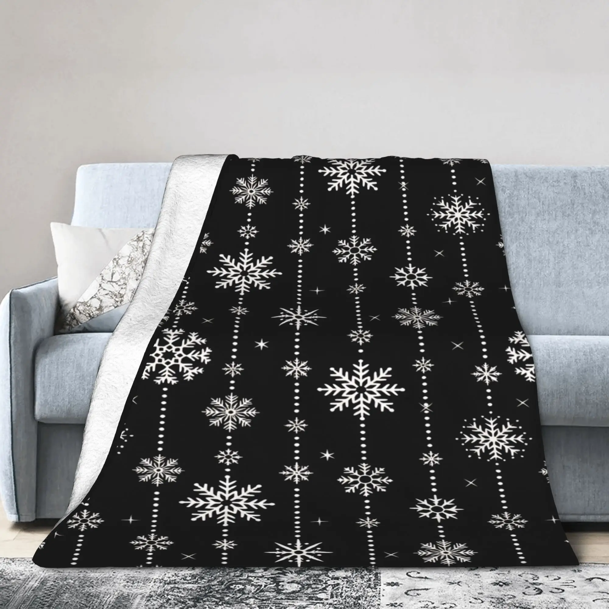 Black Subtle Snowflake Flannel Blankets  Soft Warm Throw Blanket for Couch Chair Picnic Fashion Bedspread Sofa Bed Cover