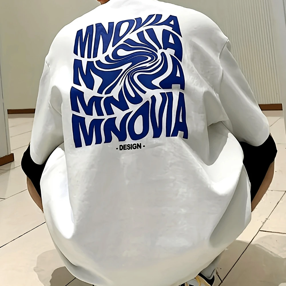 Retro Mnovia Swirl Letter Graphic T-Shirt Aesthetic Streetwear Casual Oversized Short Sleeve Tops Gift for Street Style Lovers
