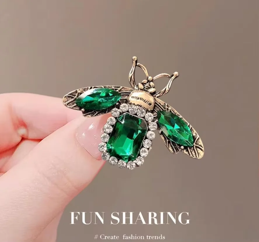 Vintage Full Rhinestone Owl Brooches For Women Men Creative Cartoon Bird Brooch Clothing Crystal Pins Office Luxury Jewelry Gift