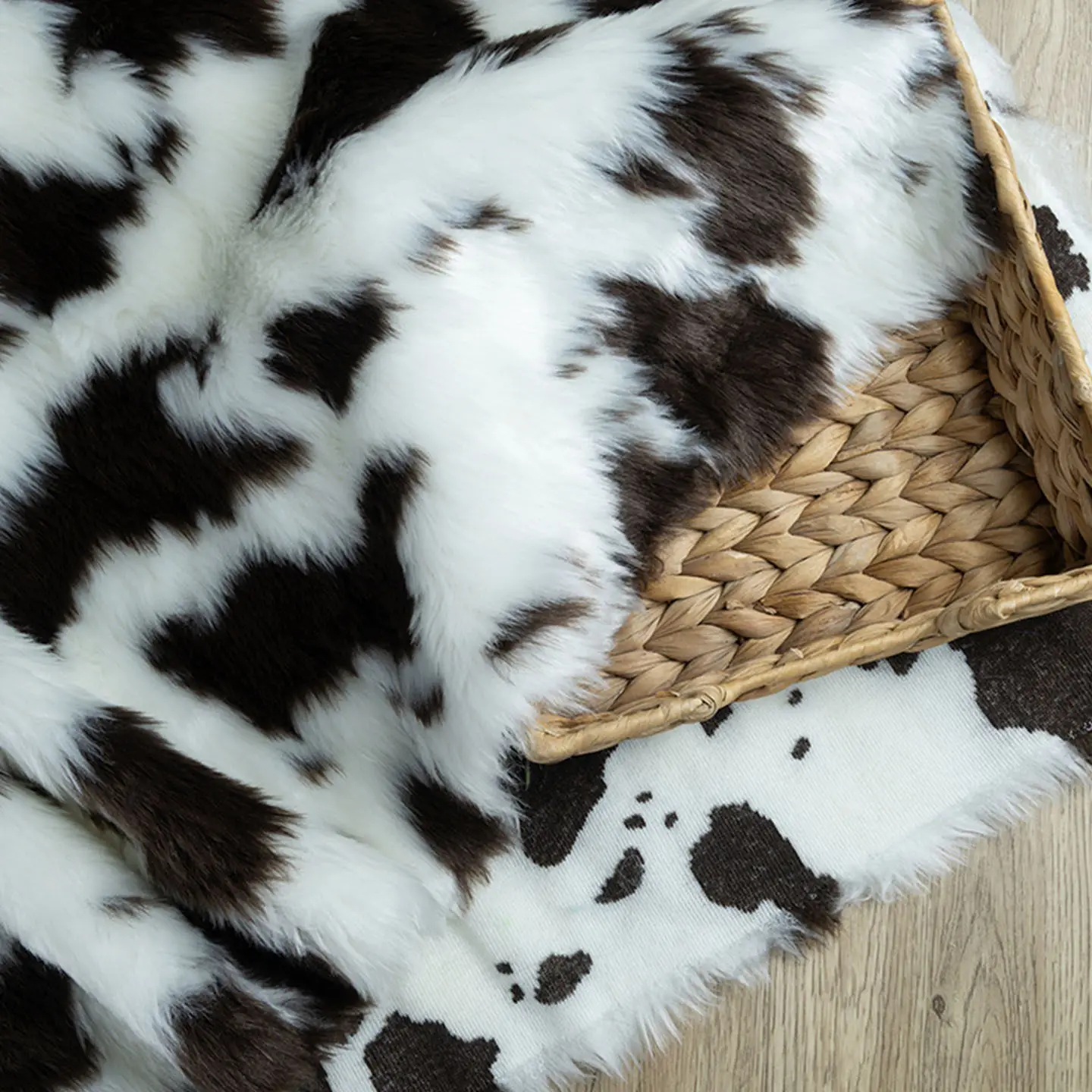 2cm Leopard Cow Short Imitation Fur Velvet Cheap Artificial Fur Performance Costume Cloth Sewing Fabric Offer Handmade AC052