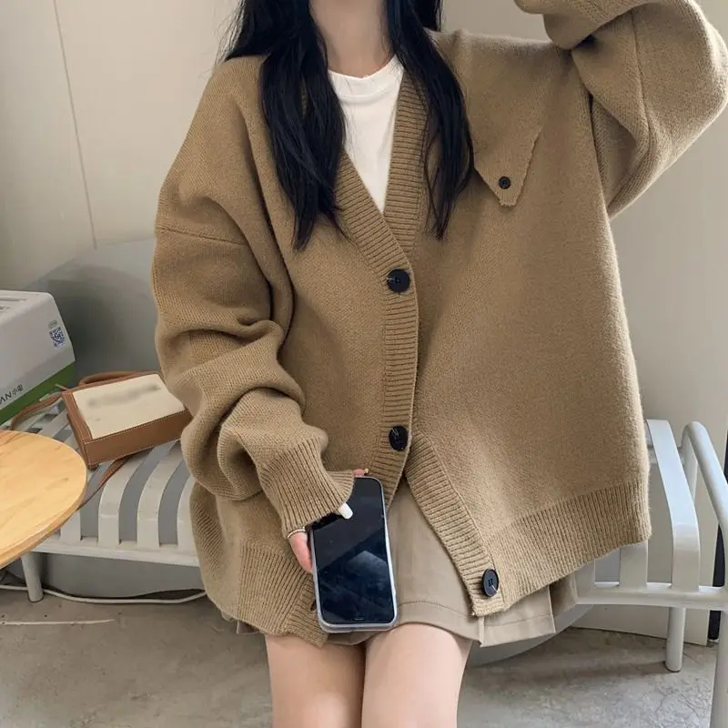 

Women 2023 Autumn and Winter Knitted Sweater Cardigan Jacket V-neck Design Sense Large Size Loose Lazy Wind Korean Top Button