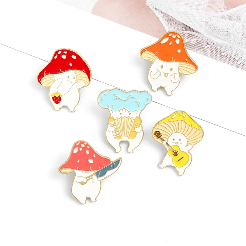 Mushroom Family Enamel Pin, Custom Animal and Plant Edible Mushroom Brooch, Bag Pin, Badge, Plant Gift