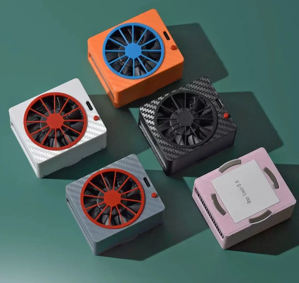 Compact Magnetic Semiconductor Radiator Low Noise Cooling Tool For Mobile Devices And Portable Cameras