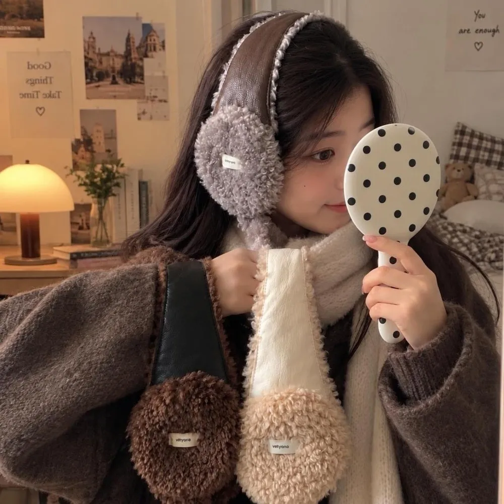 Comfortable Vintage Faux Lamb Fur Earmuffs Ear Protection Soft Winter Ear Warmers Warm Foldable Earmuffs Outdoor Wear