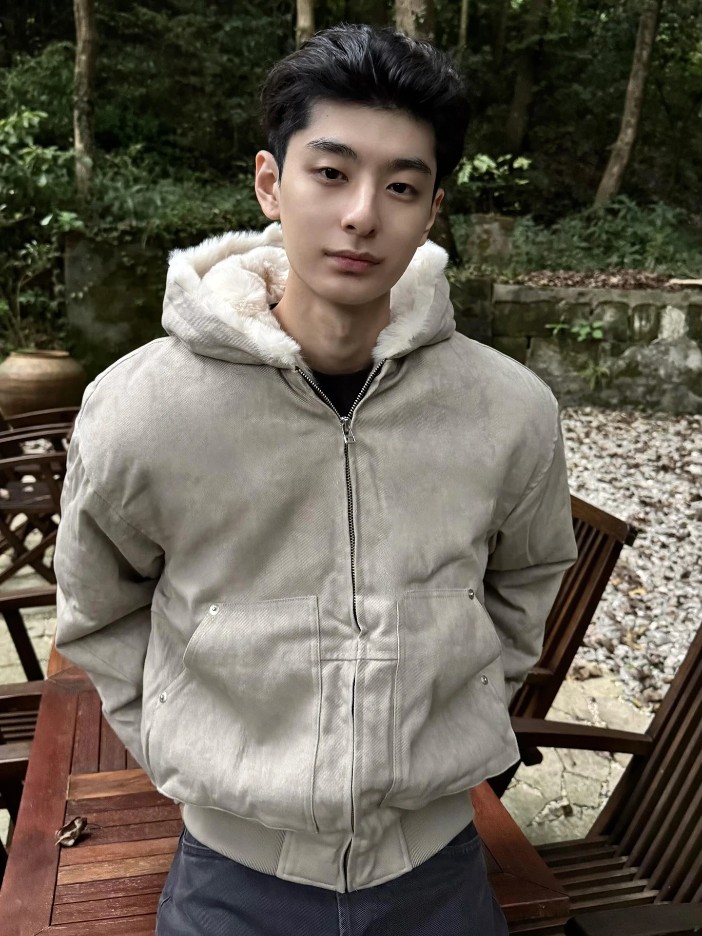 

Утепленная зимняя повседневная куртка из хлопка с капюшоном и искусственным мехом, 500 г, для молодежи, в стиле Mountain Eagle, с мраморным принтом на ткани.