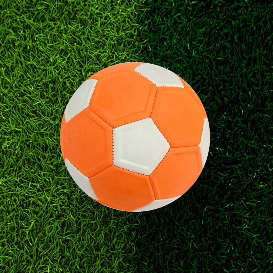 قطعة واحدة من كرة القدم المخيطة المقاومة للاهتراء مقاس 5 لكرة القدم، مناسبة للتدريب والترفيه