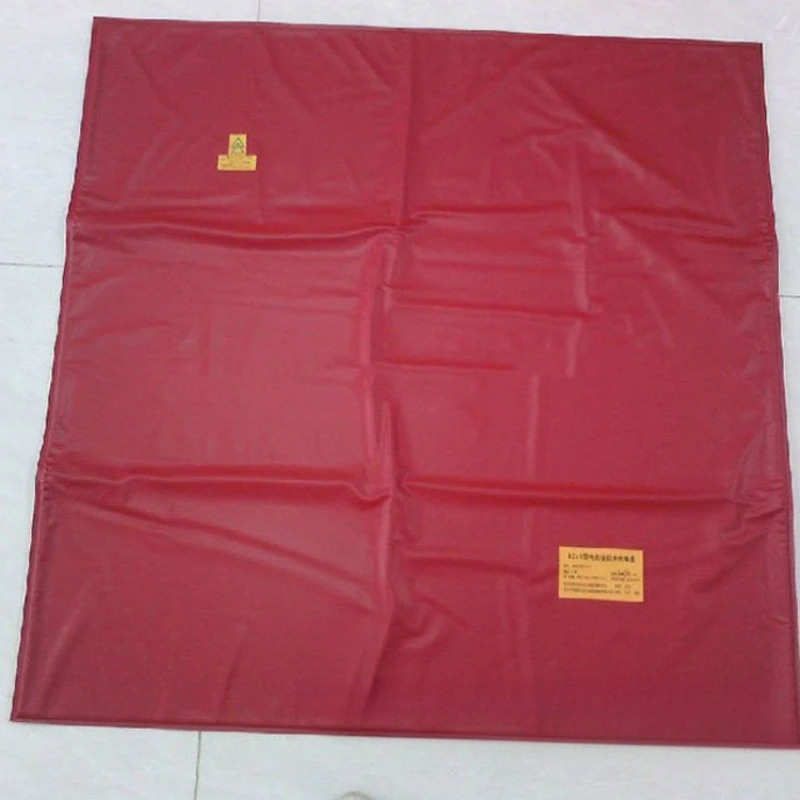 

35KV waterproof (moisture-proof) insulating blanket for live operation High voltage electrical protective blanket 1000 * 800mm