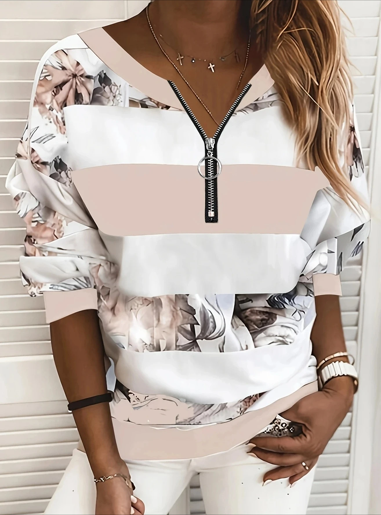 

Long Sleeve T-Shirt Floral Print Color Block T-Shirt Casual Zip Up
