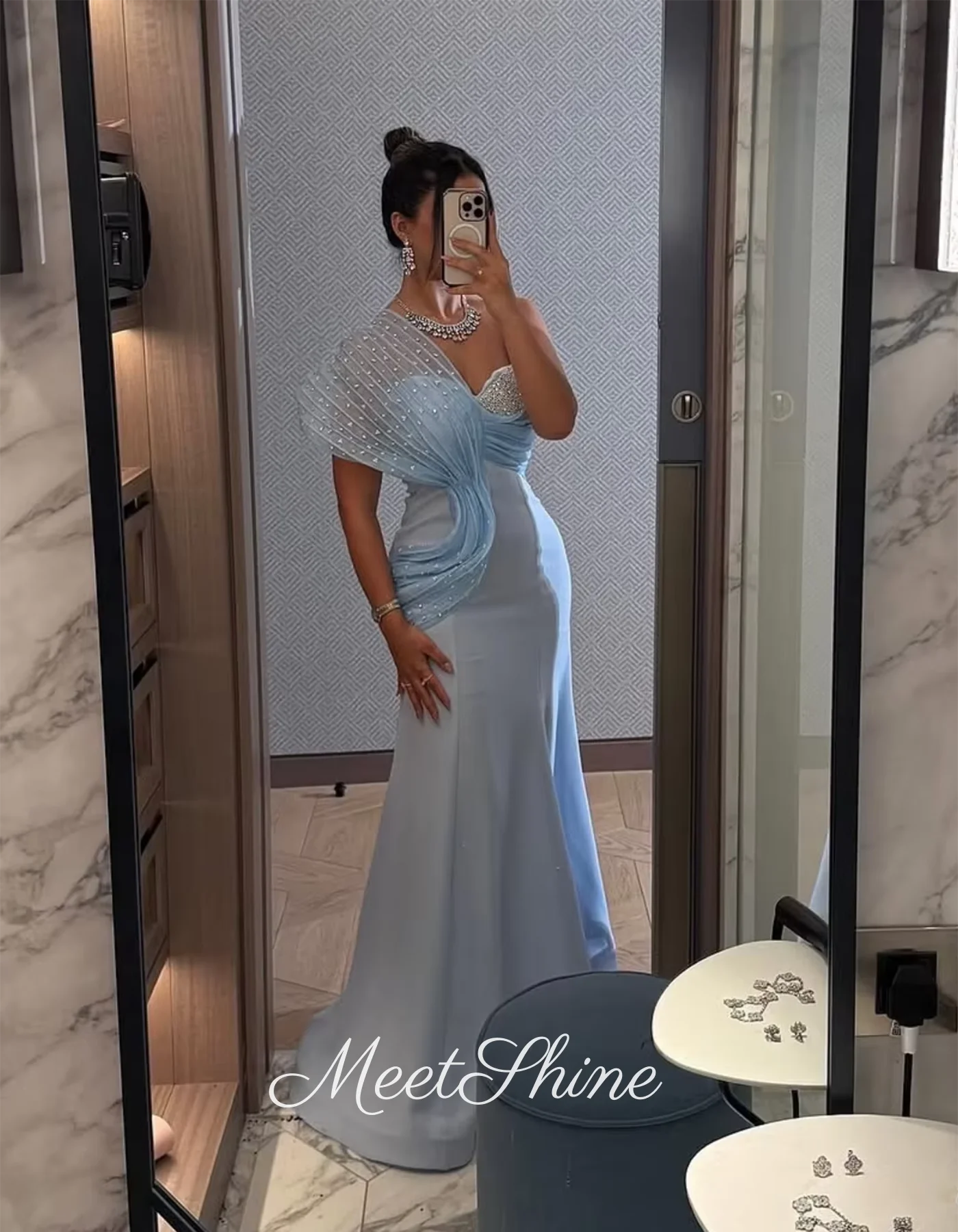 Abiti da sera blu Abiti da ballo monospalla in raso semplice Lunghezza paillettes Piega Abito da cerimonia formale per occasioni di matrimonio 2025 Personalizzato