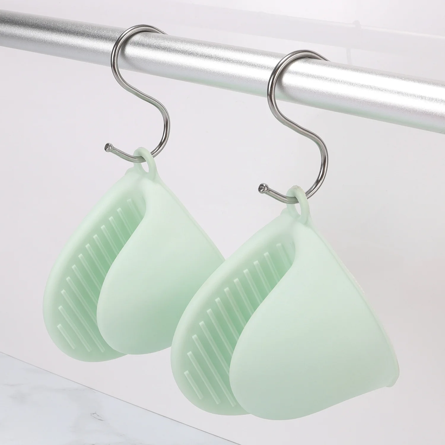 

1Pair of Baking Hands To Take The Dishes, Non-slip Heat-insulating Gloves, Oven, Microwave Oven Air Fryer Kitchen Anti-scalding