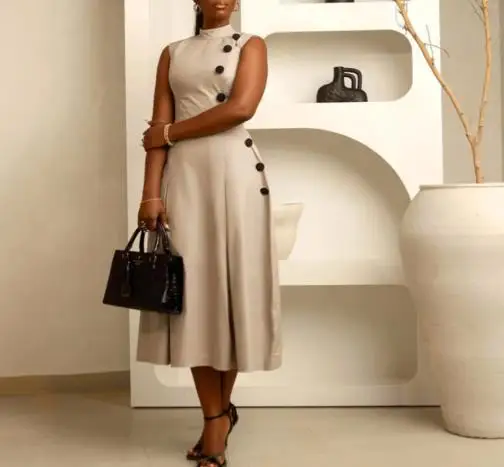 

Elegant Temperament, Waist Cinched Stand Up Collar Sleeveless Button Decoration Dress