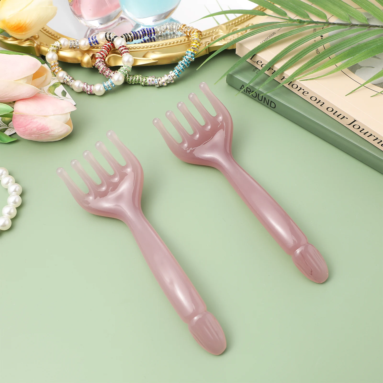 

2 Pcs Five Claw Scalp Massage Comb Wide Tooth Hair Comb for Women Men Portable Resin Hair Styling Tool Travel Friendly