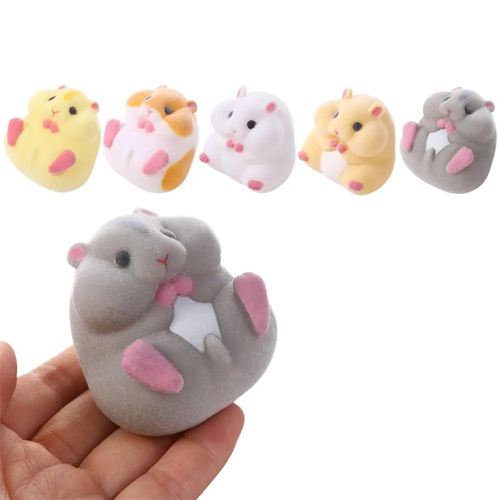 Juguetes cápsula originales Kawaii, hámster suave y lechoso, muñecos de peluche flocados, juguetes Gashapon para aliviar el estrés