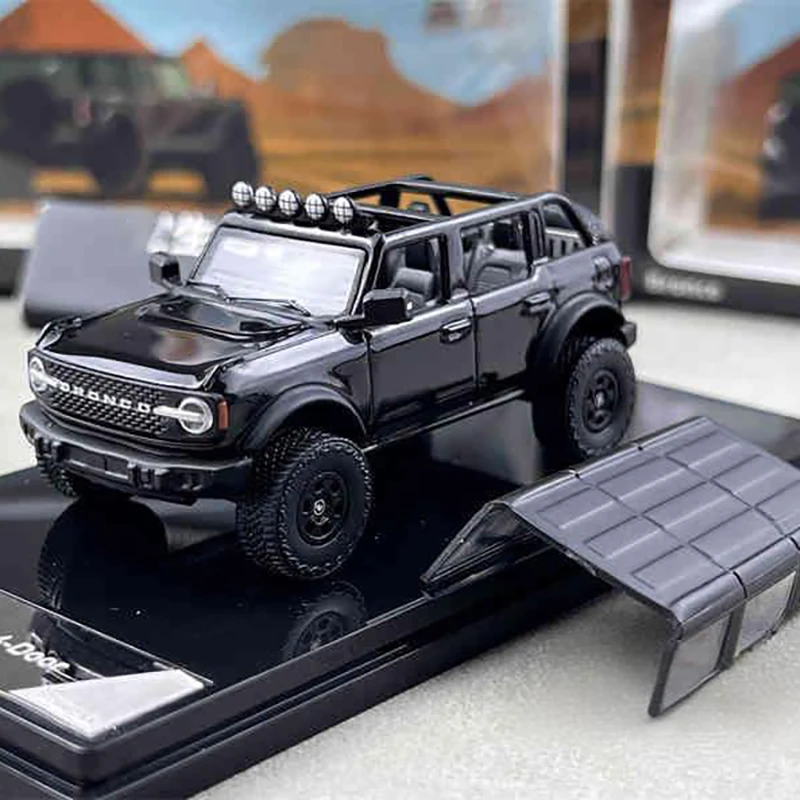 

Shadow Pro 1/64 Bronco SUV Alloy Racing Car Diecasts & Toy Vehicles Car Model Miniature Scale Model Car For Children