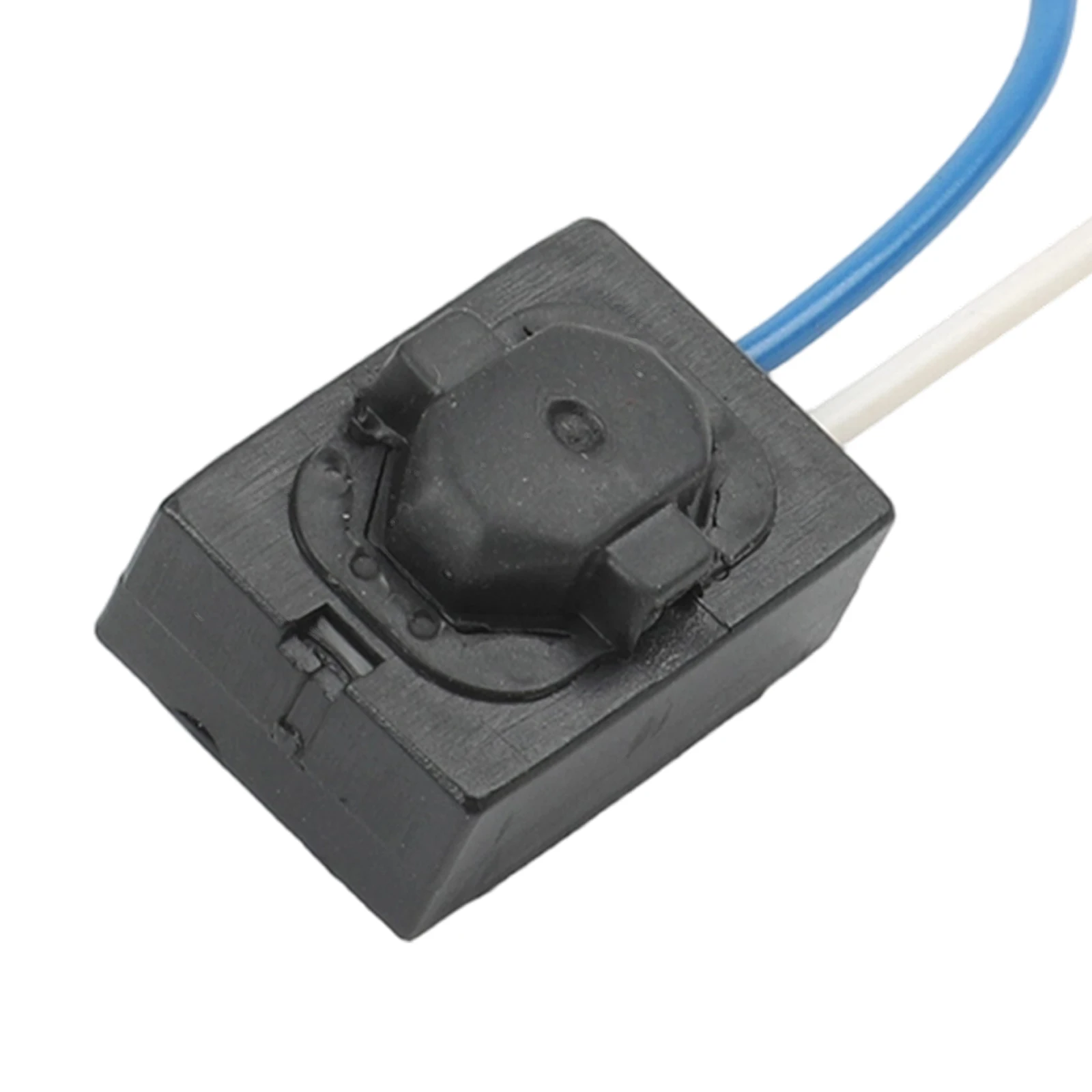 Front Door Handle Replacement with Small Button Switch for For HYUNDAI i40 Models Produced Between 2012 and 2018